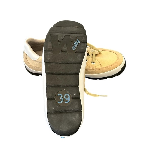 WOLKY BABATI BEIGE Women’s Size 39/8 - Picture 6 of 7